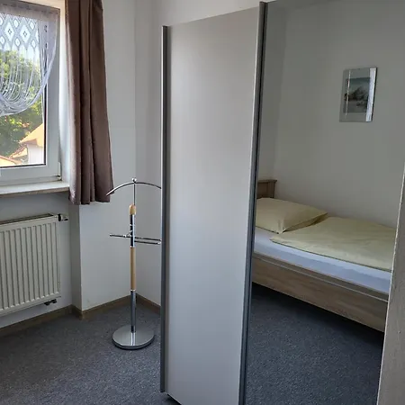- - Zum - Oberwirt *