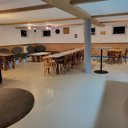 - - Zum - Oberwirt Apartamento